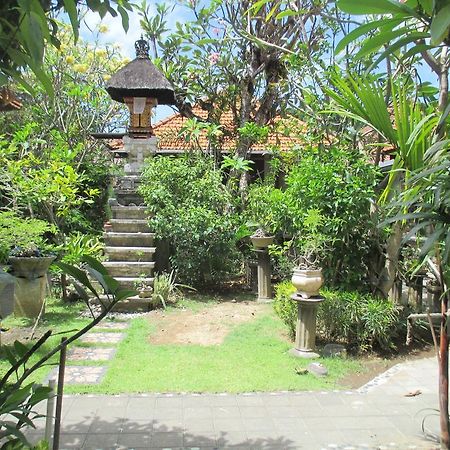 Mona Homestay Sanur  Exterior photo