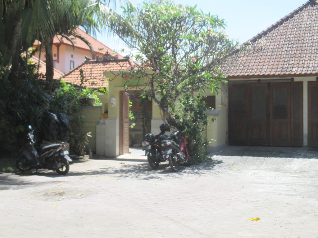 Mona Homestay Sanur  Exterior photo